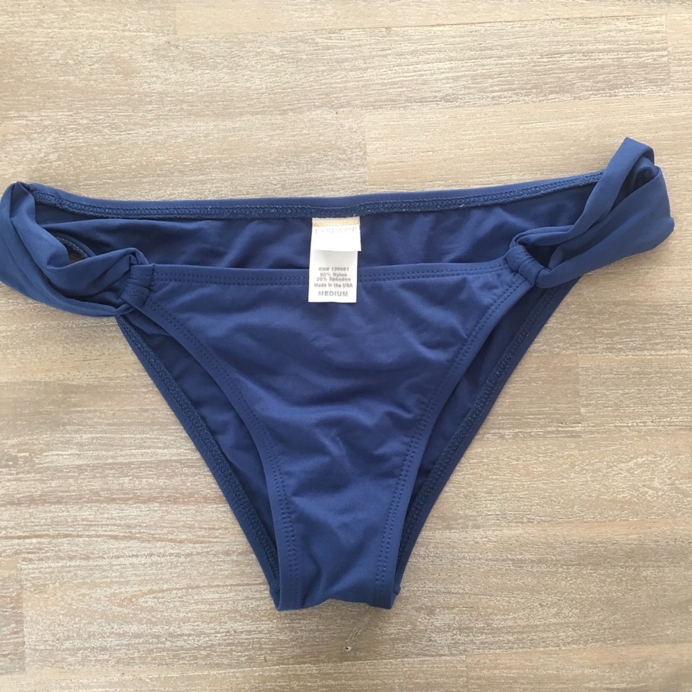 L*Space Medium Bottoms. Royal Blue 🌈🌿💕